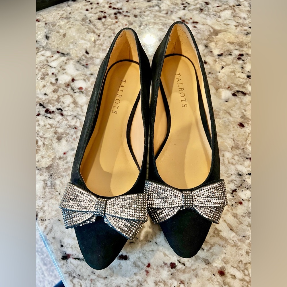 Talbots Edison Bow Suede Flats Black Suede Sparkly Bow Size 6 - Picture 2 of 7